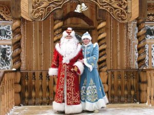 Дед Мороз и Снегурочка, 640